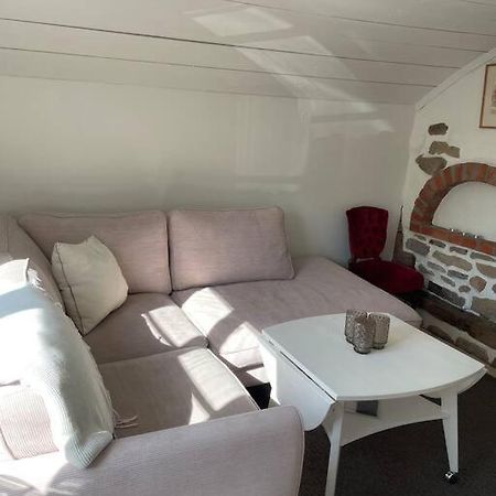 Historisk Charm I Hjaertat Av Gamla Stan Kalmar Villa Buitenkant foto